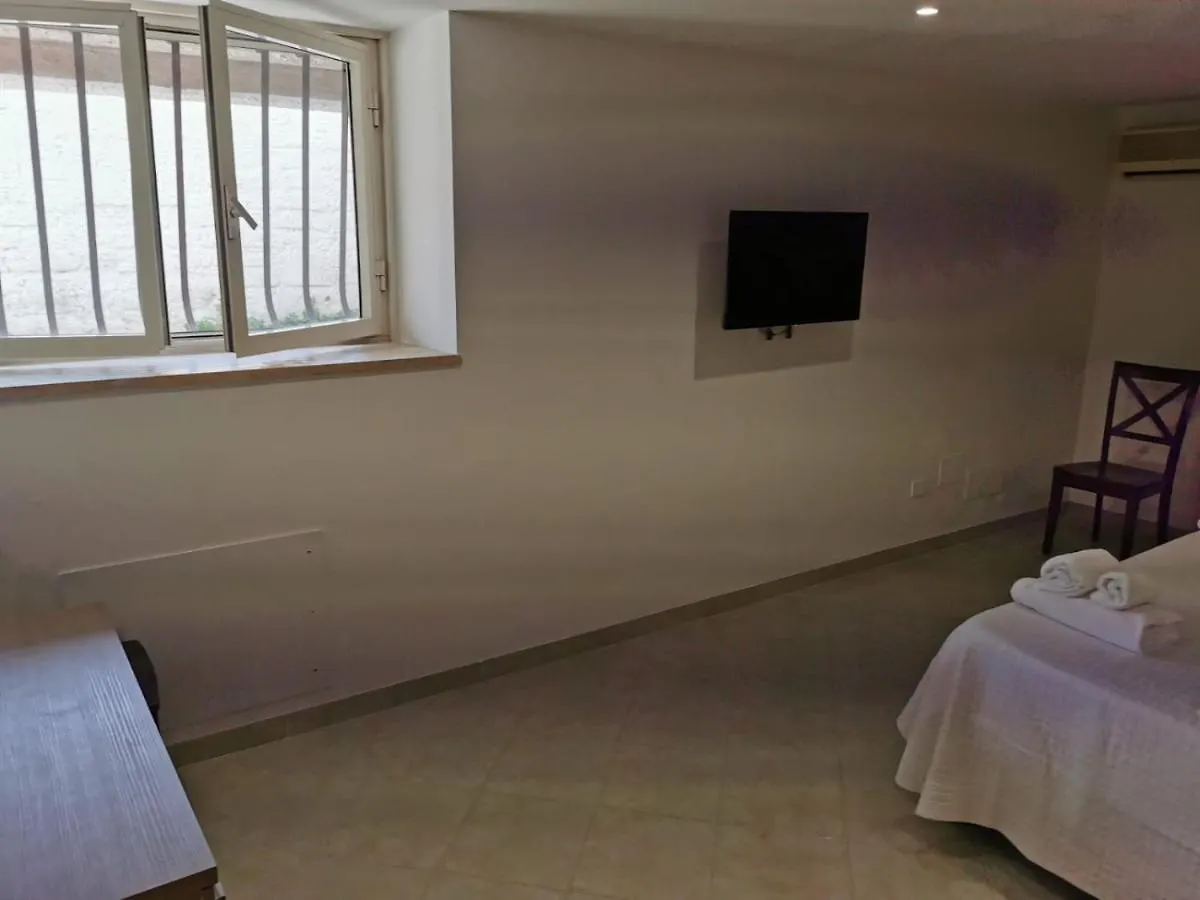 Bed and Breakfast Relais Maria Luisa Locazione Turistica Di Simona Capaccio Fiumicino 2*,
