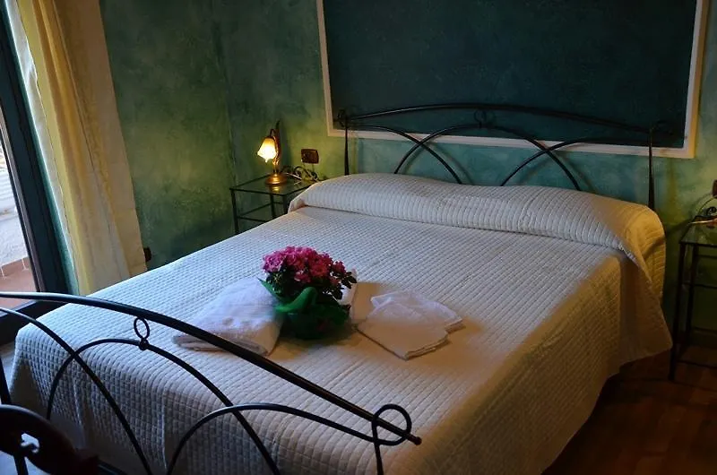 Bed and Breakfast Relais Maria Luisa Locazione Turistica Di Simona Capaccio Fiumicino