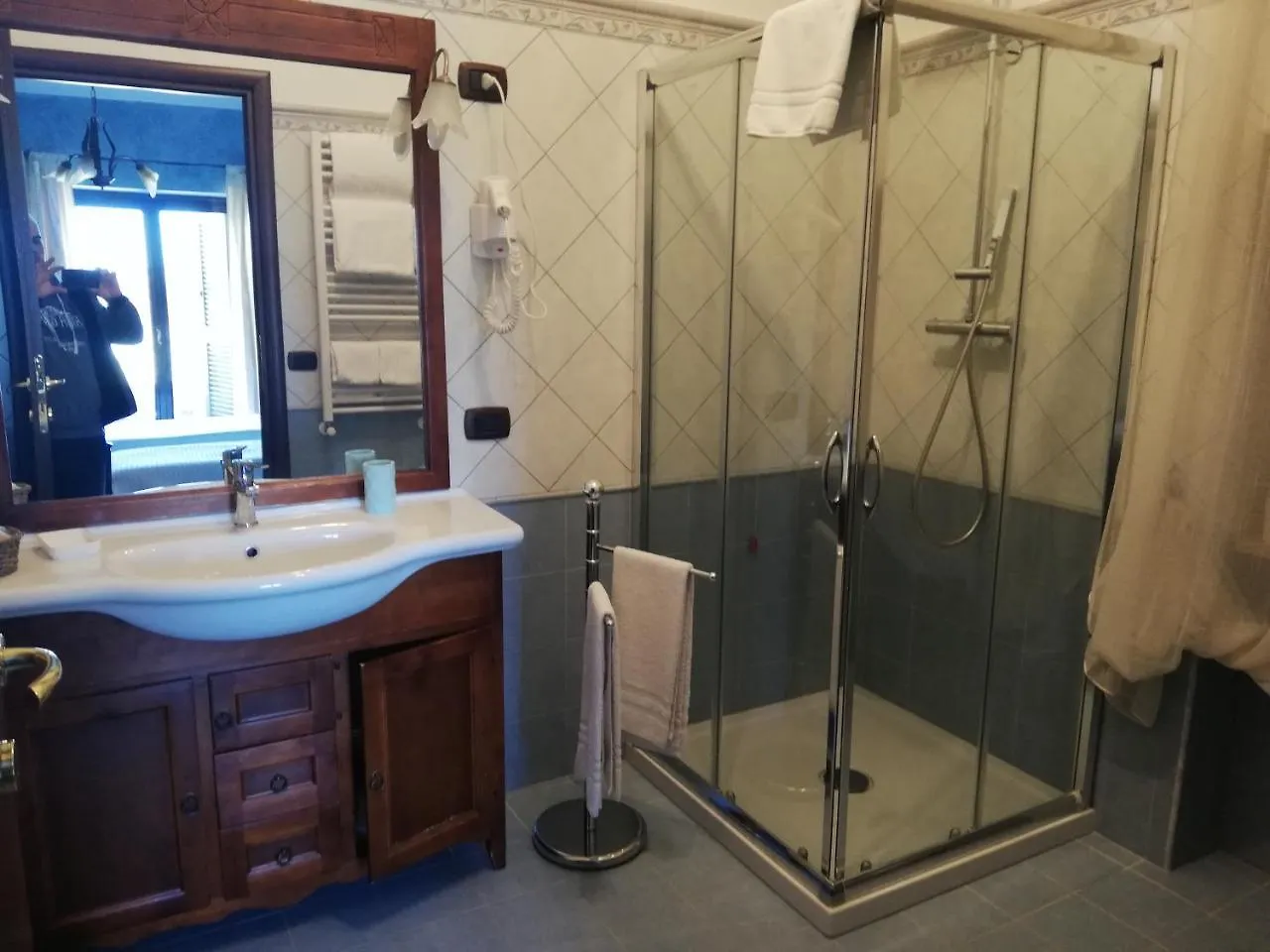 Bed and Breakfast Relais Maria Luisa Locazione Turistica Di Simona Capaccio Fiumicino